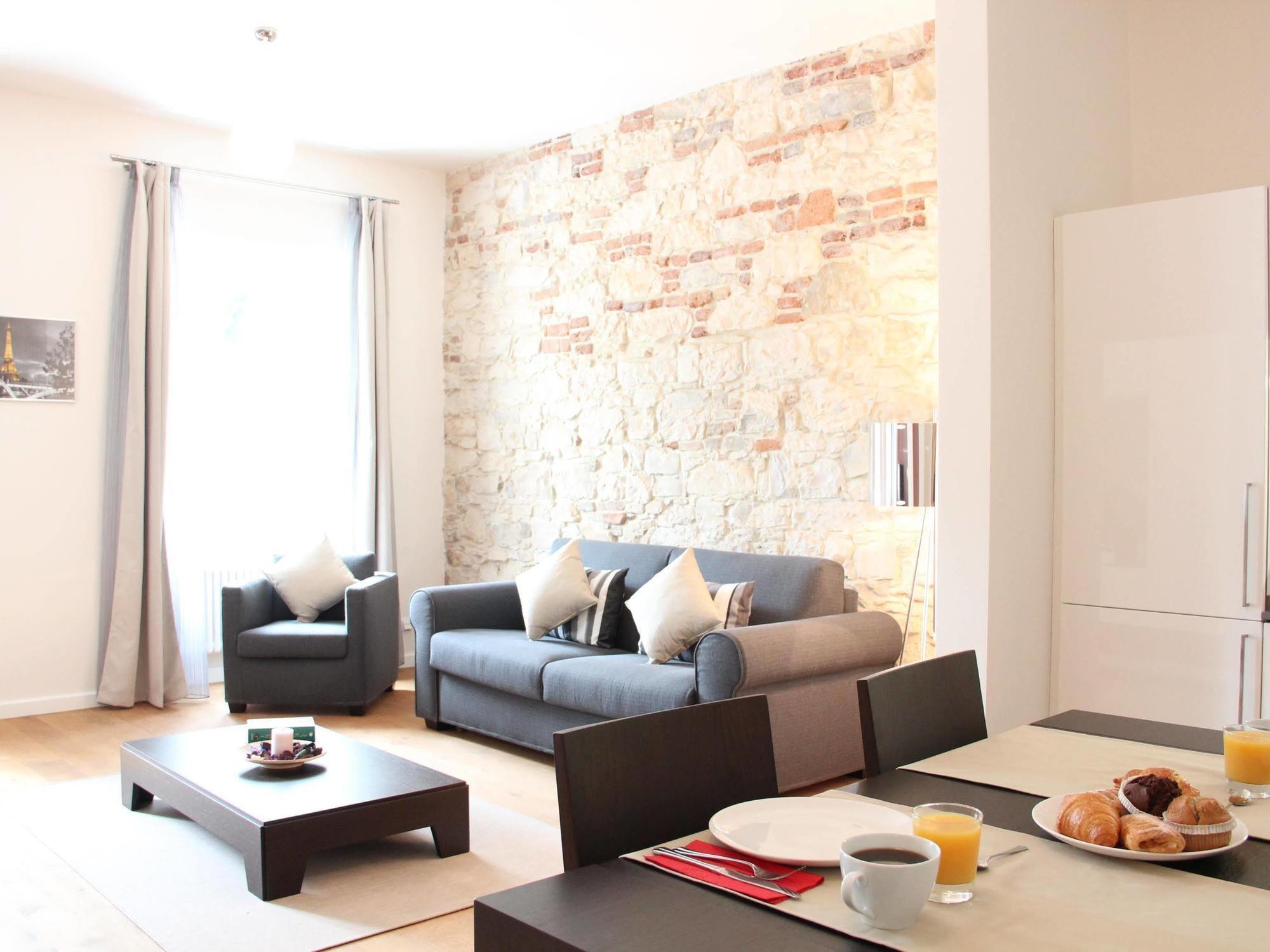 Central Prague Apartments エクステリア 写真