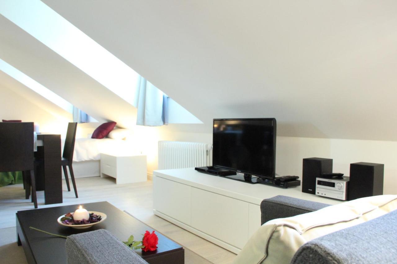 Central Prague Apartments エクステリア 写真